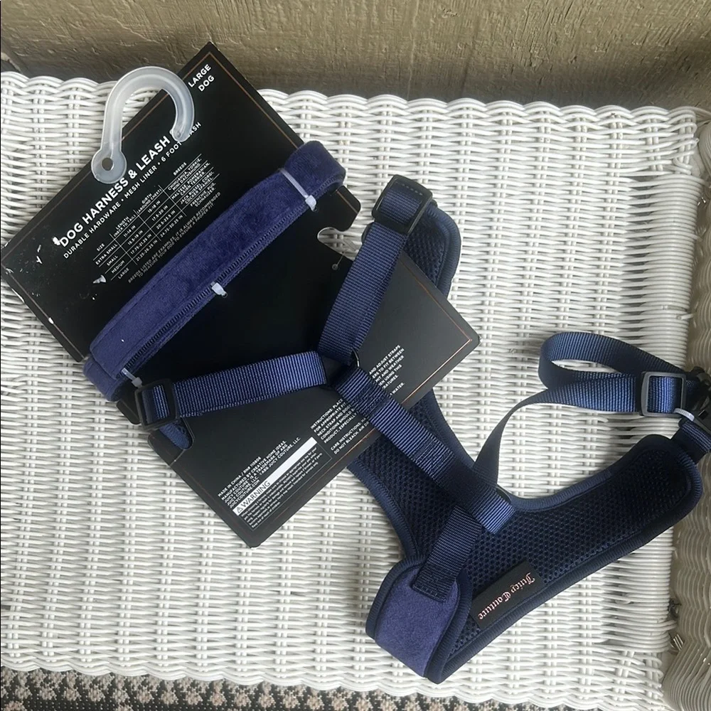 Juicy Couture Velvet Blue Dog Harness and Leash Set